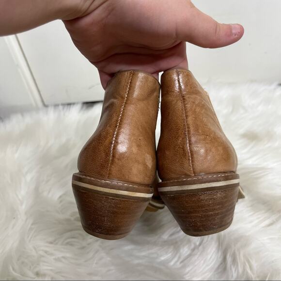 Kelsi Dagger Brooklyn Crestone Brown Leather Cut Out Ankle Booties Size 6.5